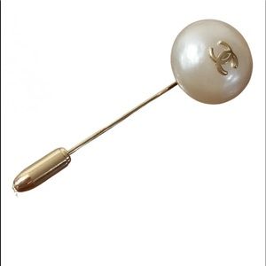 Authentic Chanel Pearl Pin